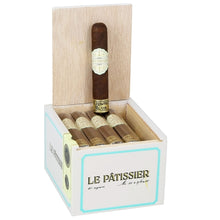 Load image into Gallery viewer, Crowned Heads Le Patissier No. 50 (4 3/8 x 50)